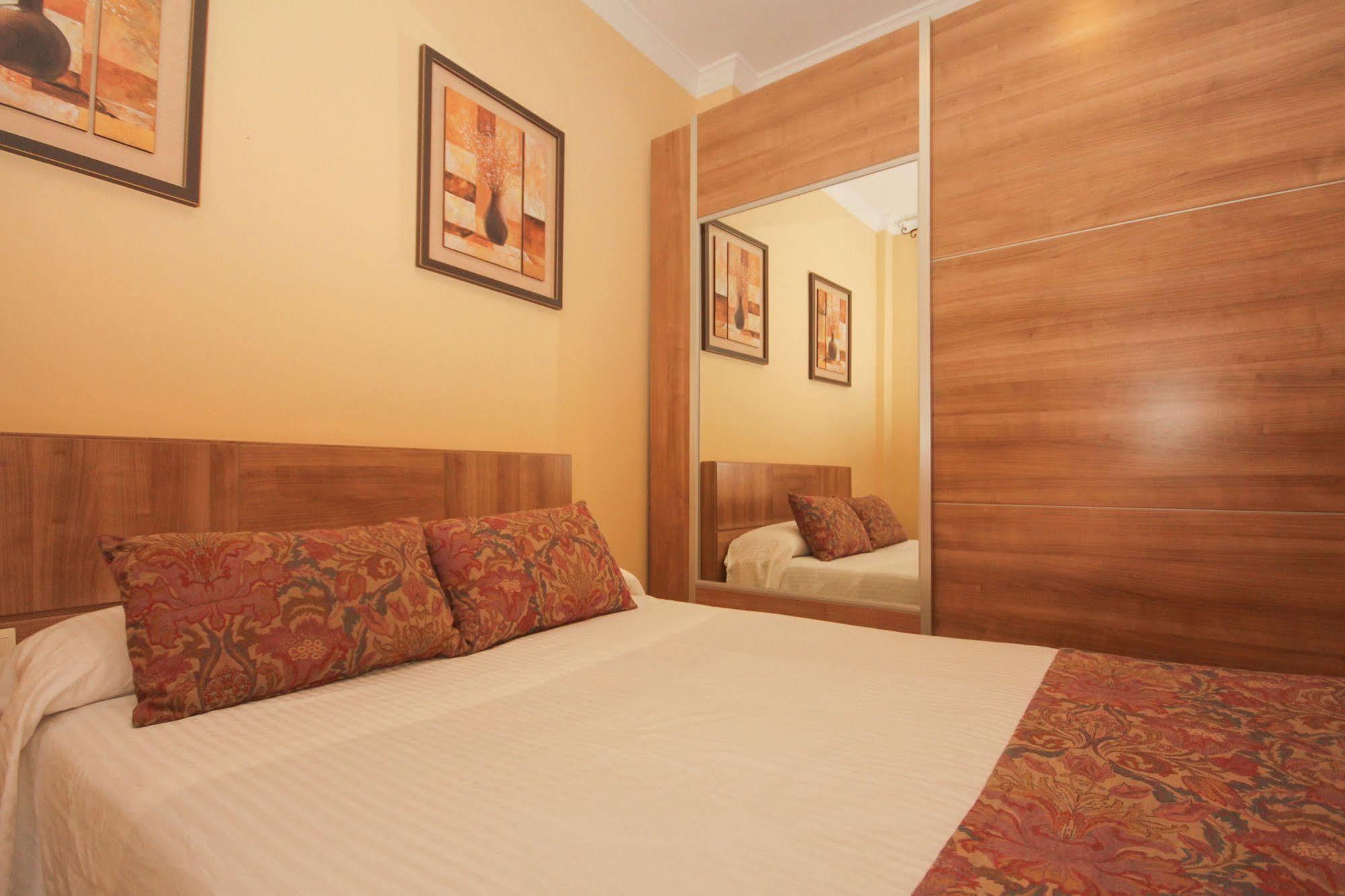 Hostal Costa Azul Granada Buitenkant foto